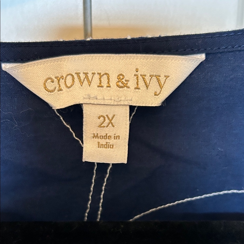 crown & ivy Navy Blue Floral Midi Dress with White Outline Print - Picture 2 of 8